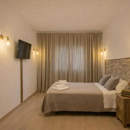 Casa Dos Romeiros *