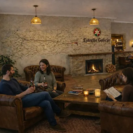 Dos Romeiros Hotel