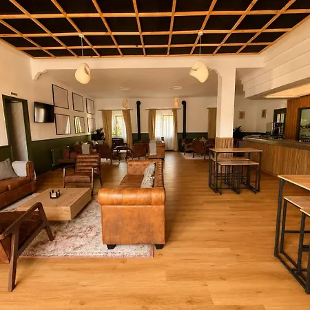 Dos Romeiros Hotel