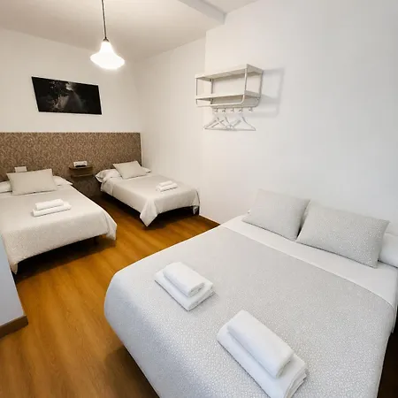 Dos Romeiros Hotel *